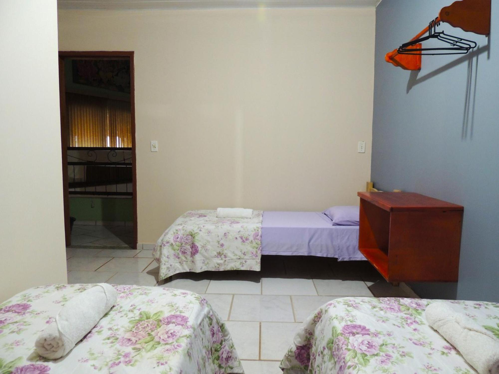 Pousada Santa Rita Abadiania Extérieur photo